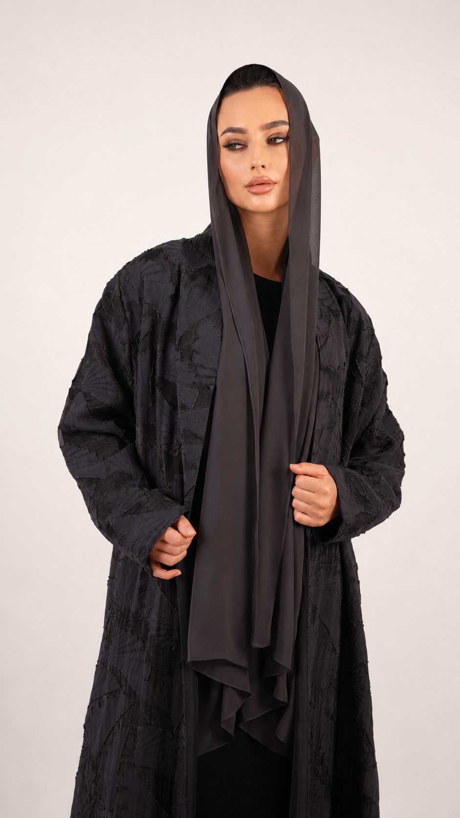 Grove Abaya