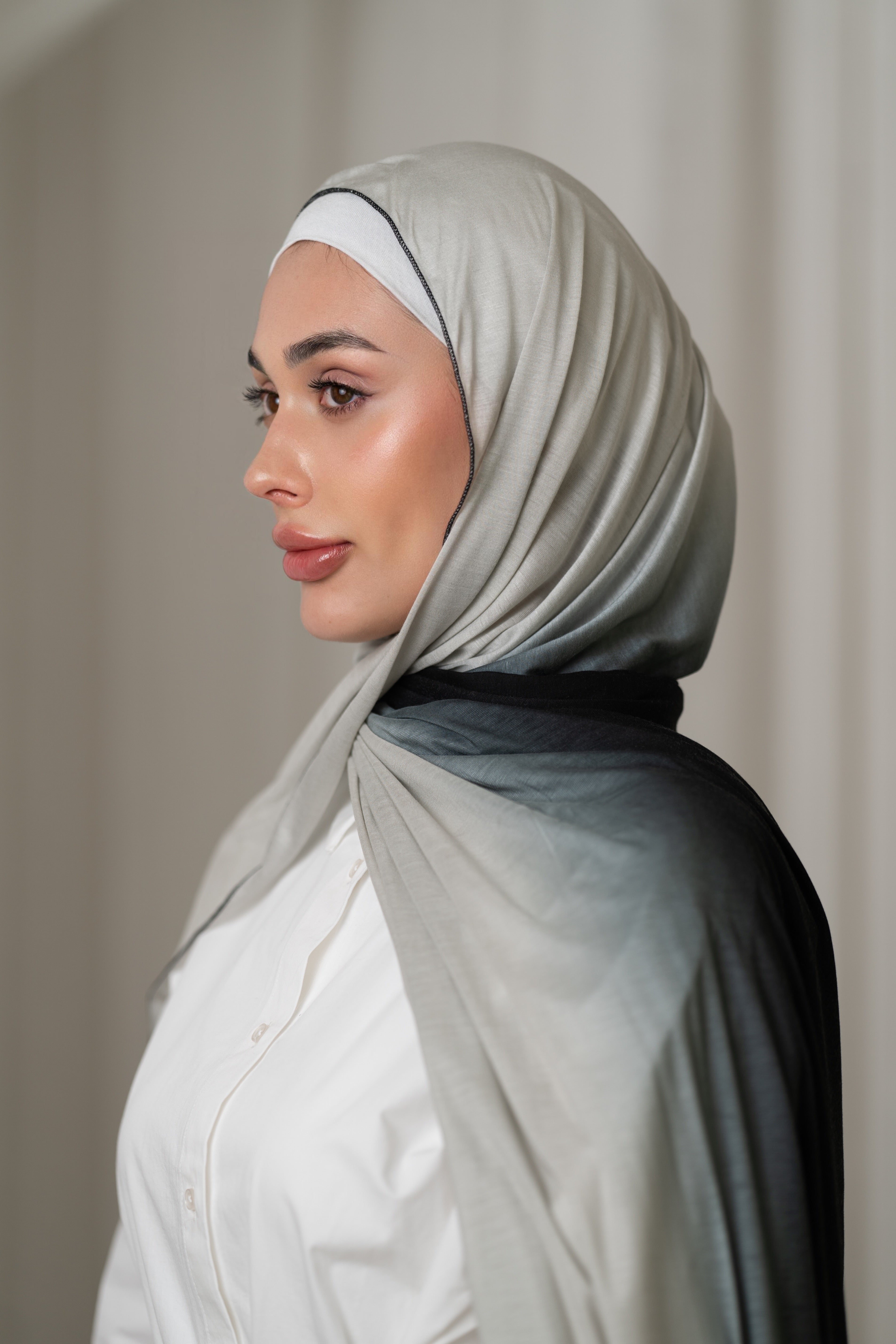 Ombre Kleenex-Style Hijab