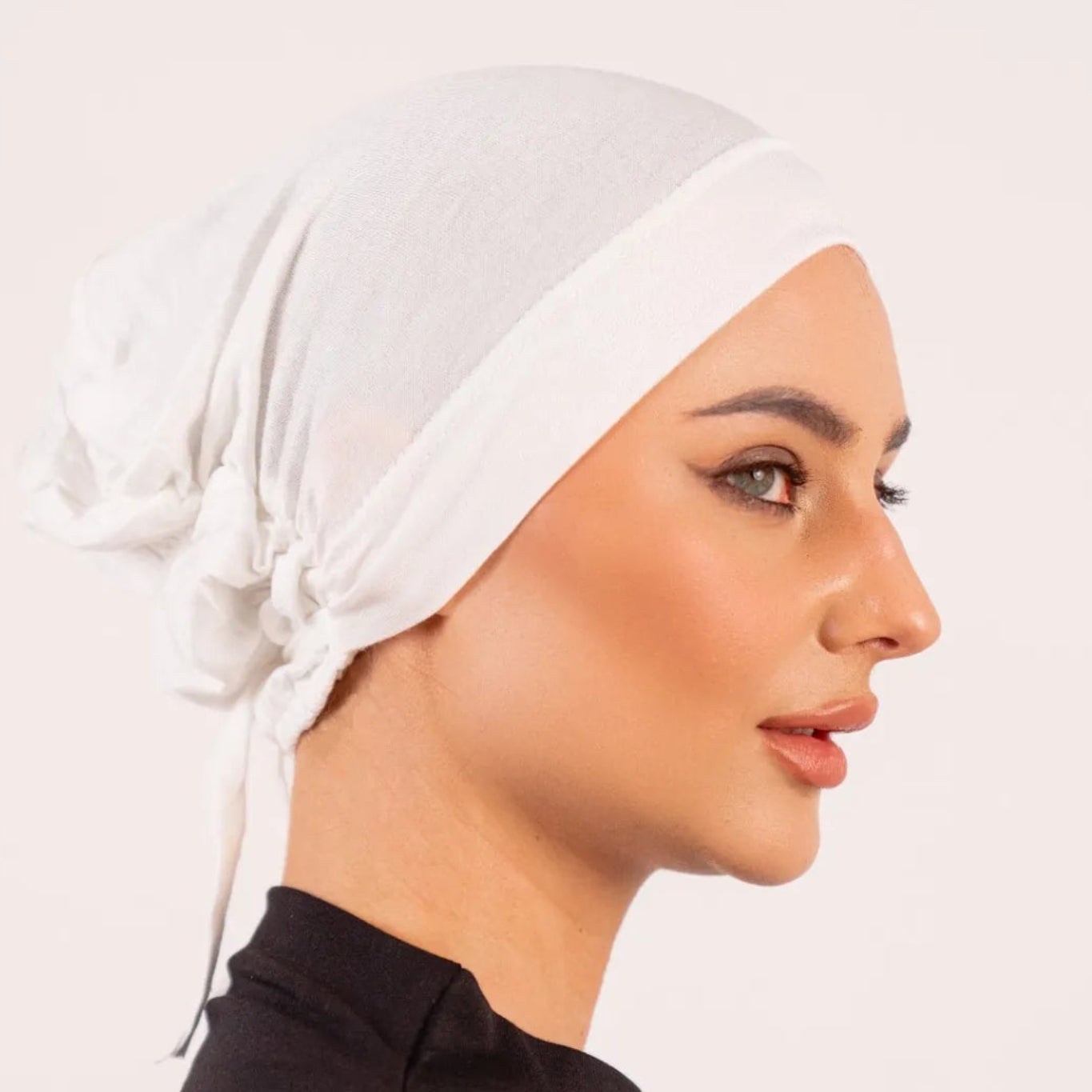 Underscarve Pleated Back Bonnet