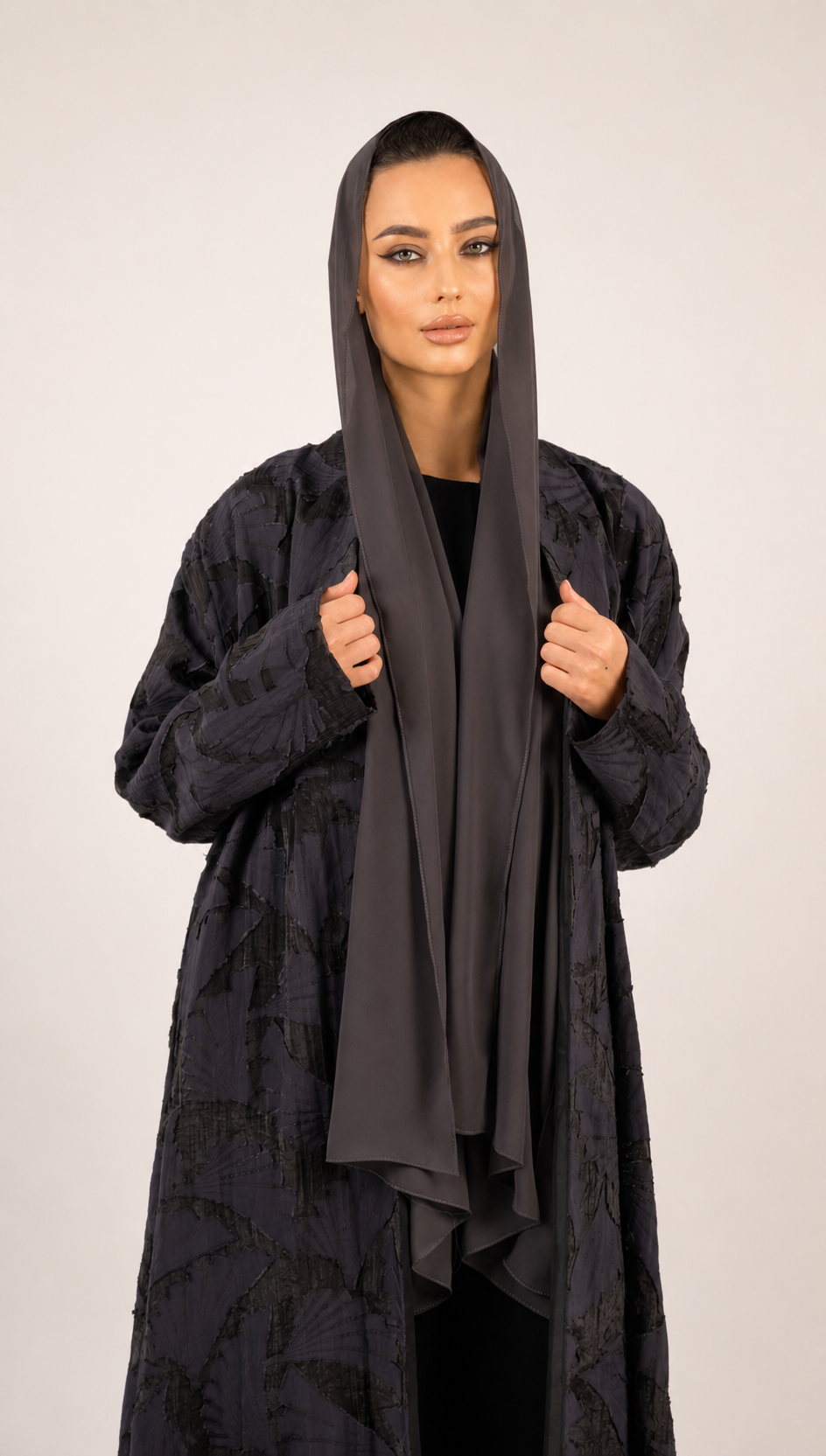 Grove Abaya