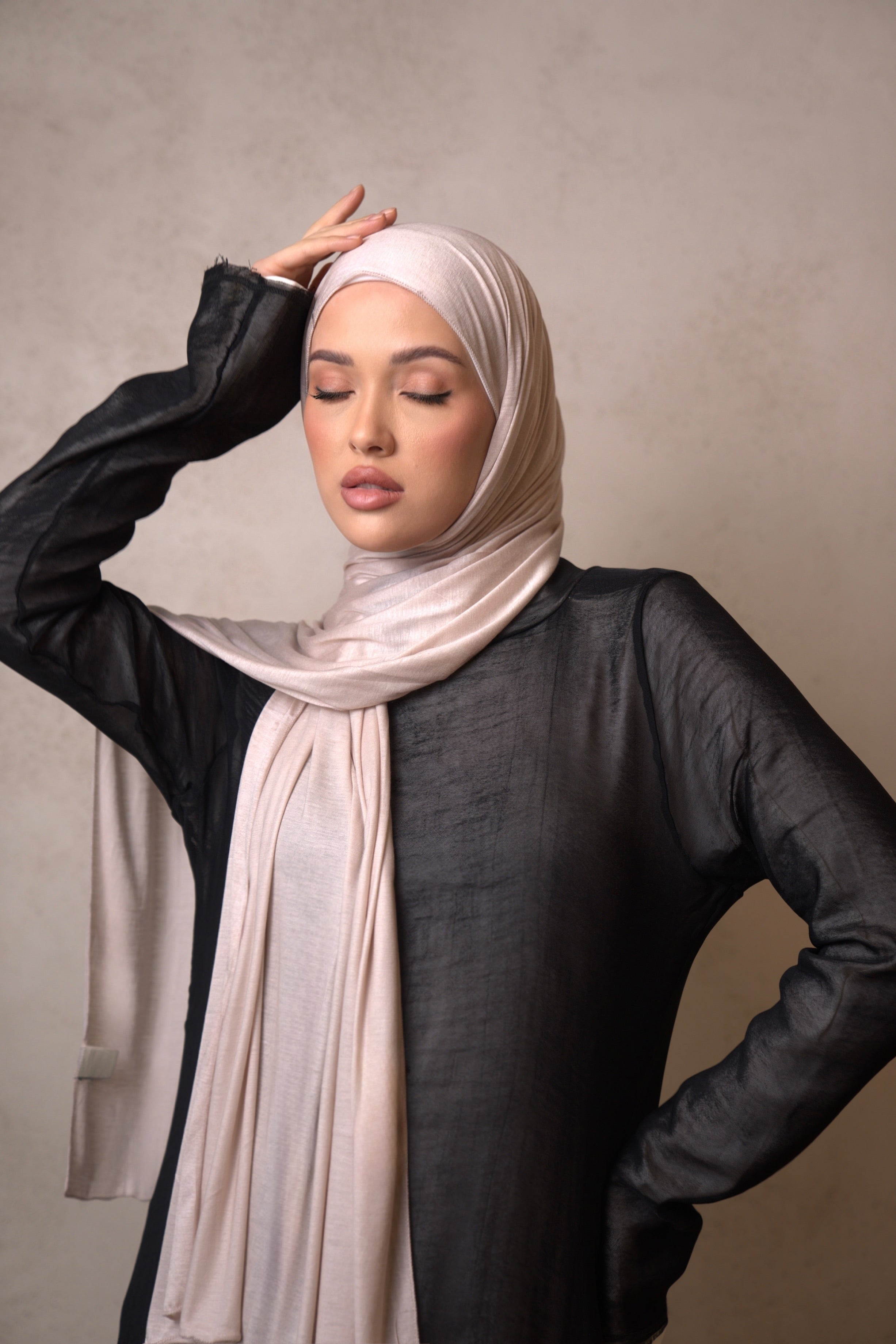 Kleenex Hijab