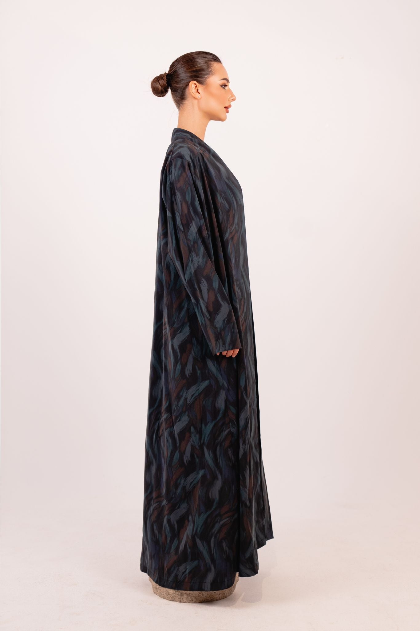 Rhea Ombre Silk Abaya