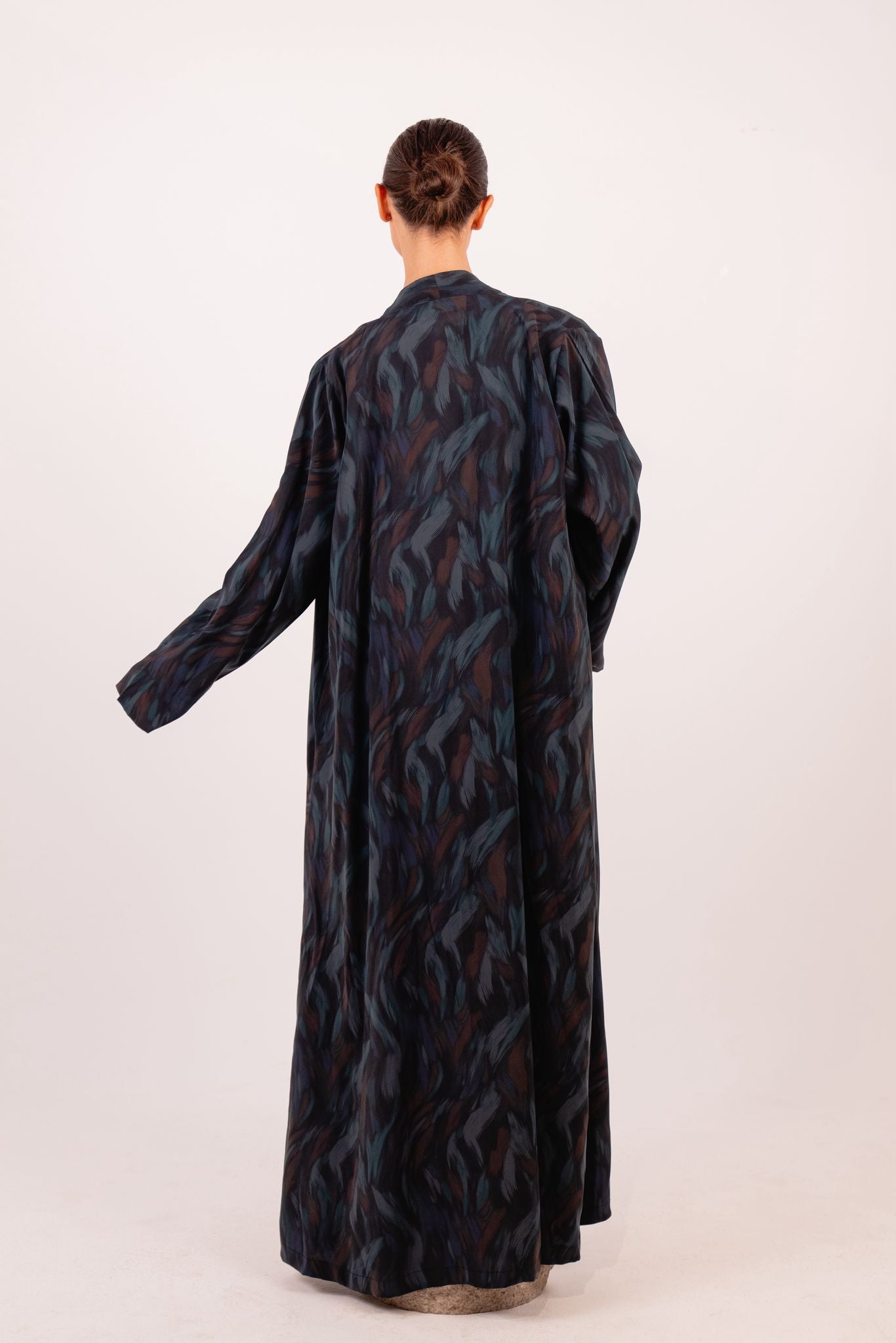 Rhea Ombre Silk Abaya