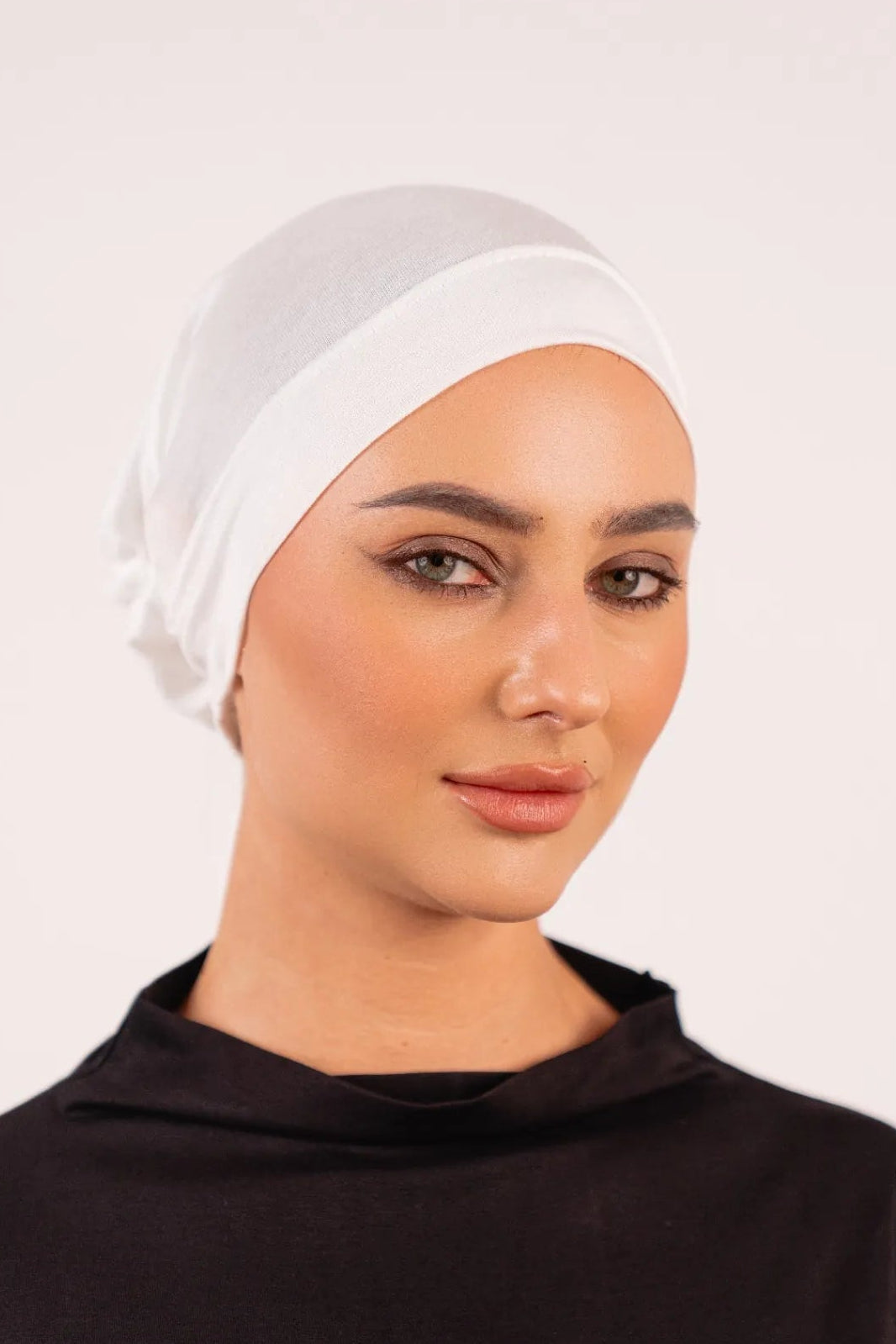 Underscarve Pleated Back Bonnet